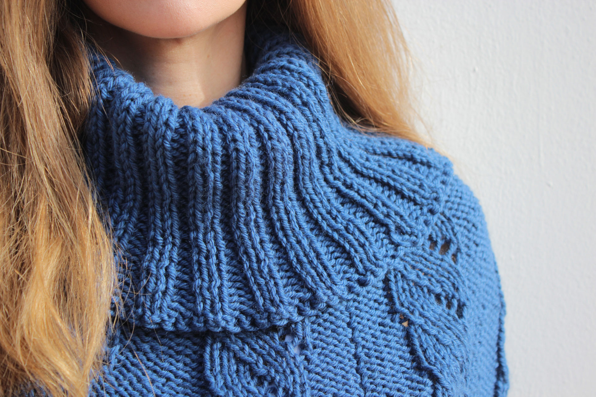 "Knitting & Crochet" nueva marca Valenciana con mucho gancho. De agujas y bonitos tejidos de alta calidad, va el tema.